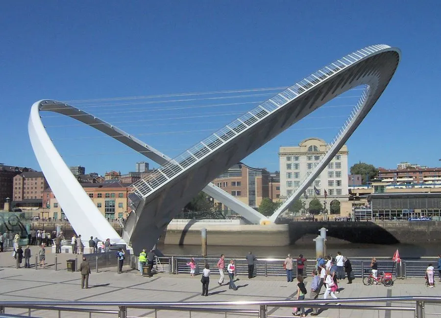 Photo of Gateshead Millennium Bridge
